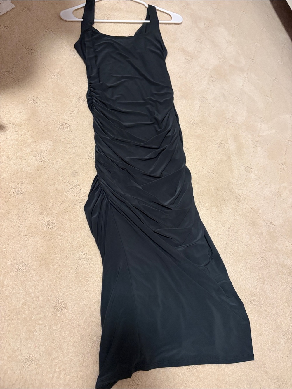 New w/o Tags Women’s Dark Olive Green Ruched Stretchy Lined Midi Dress Large - Picture 3 of 3